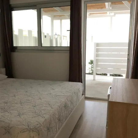 Maddalusa Mare Foresteria Guest house