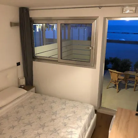 Maddalusa Mare Foresteria *